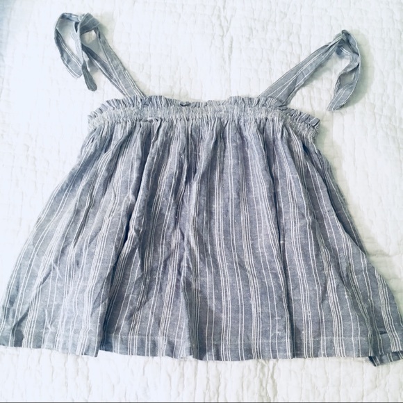 Hollister Tops - Hollister striped elastic flowy summer tank top